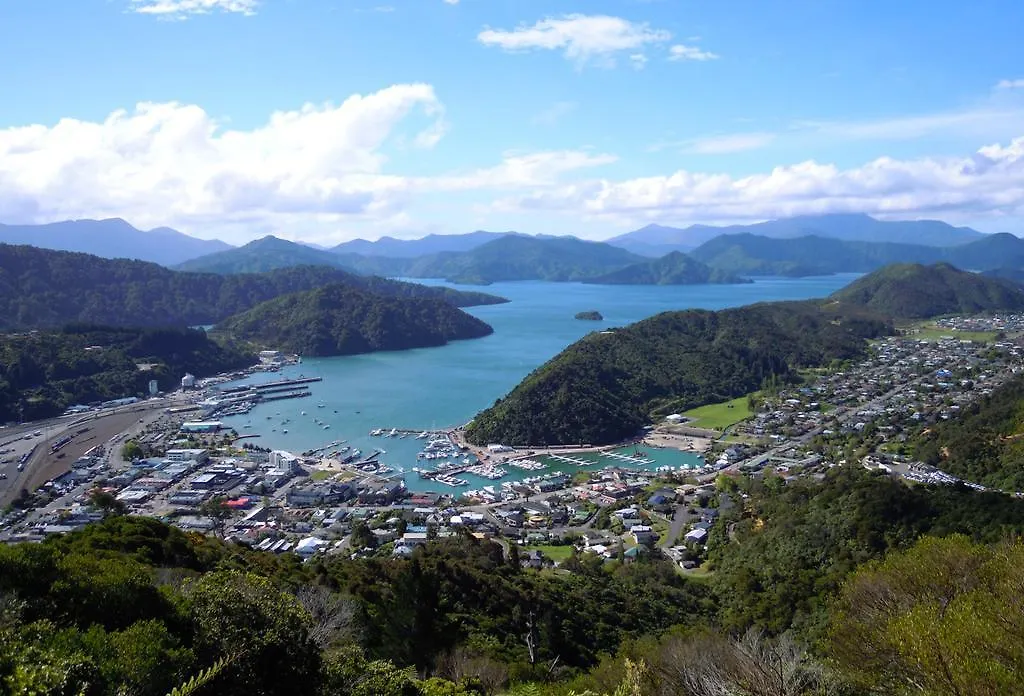Close To Picton Town